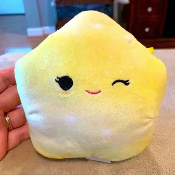 Estrella the Star Space Squad Squishmallow - Picture 1 of 1